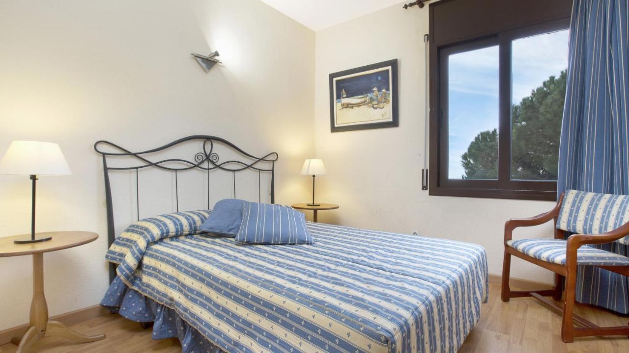 Moni 10pax - Villa Lloret de Mar